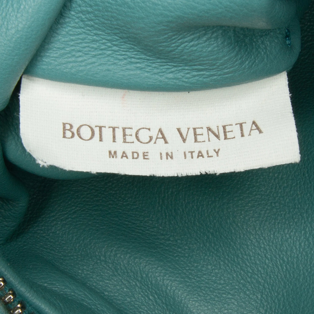 Pre-Owned Authenticated Blue Calf Leather Handbag V960756