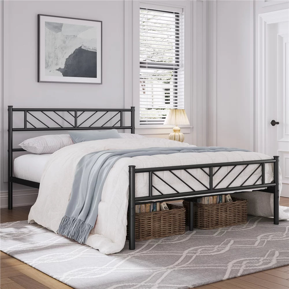 Queen Metal Platform Bed with Arrow Design Headboard and Footboard C683643