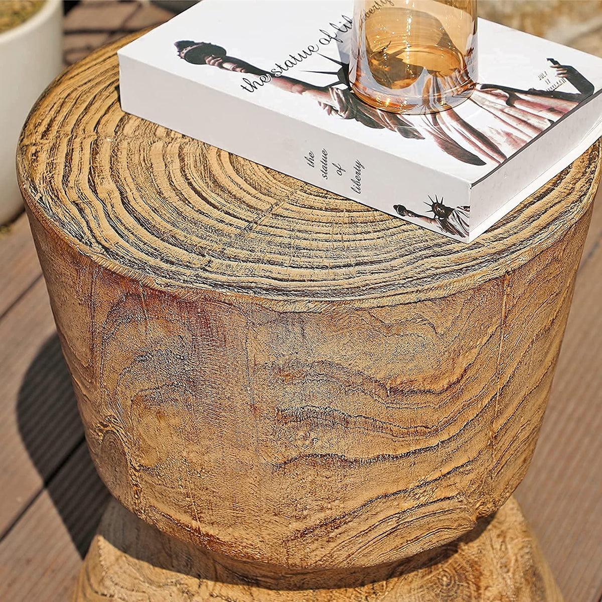 Outdoor Concrete Side Table Z579990