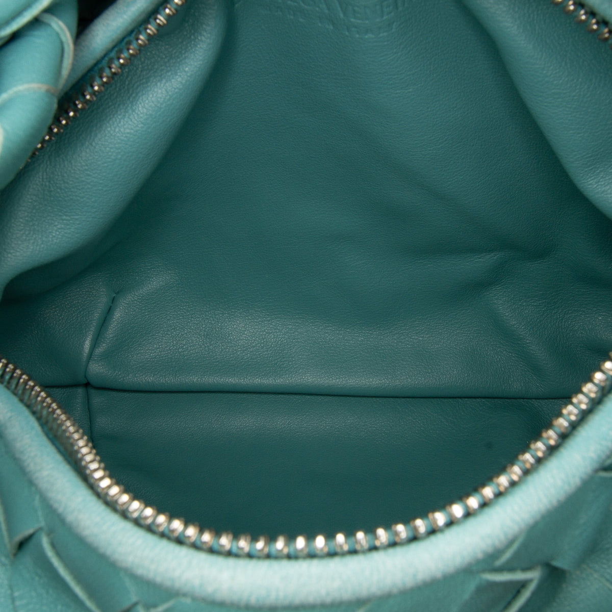 Pre-Owned Authenticated Blue Calf Leather Handbag V960756