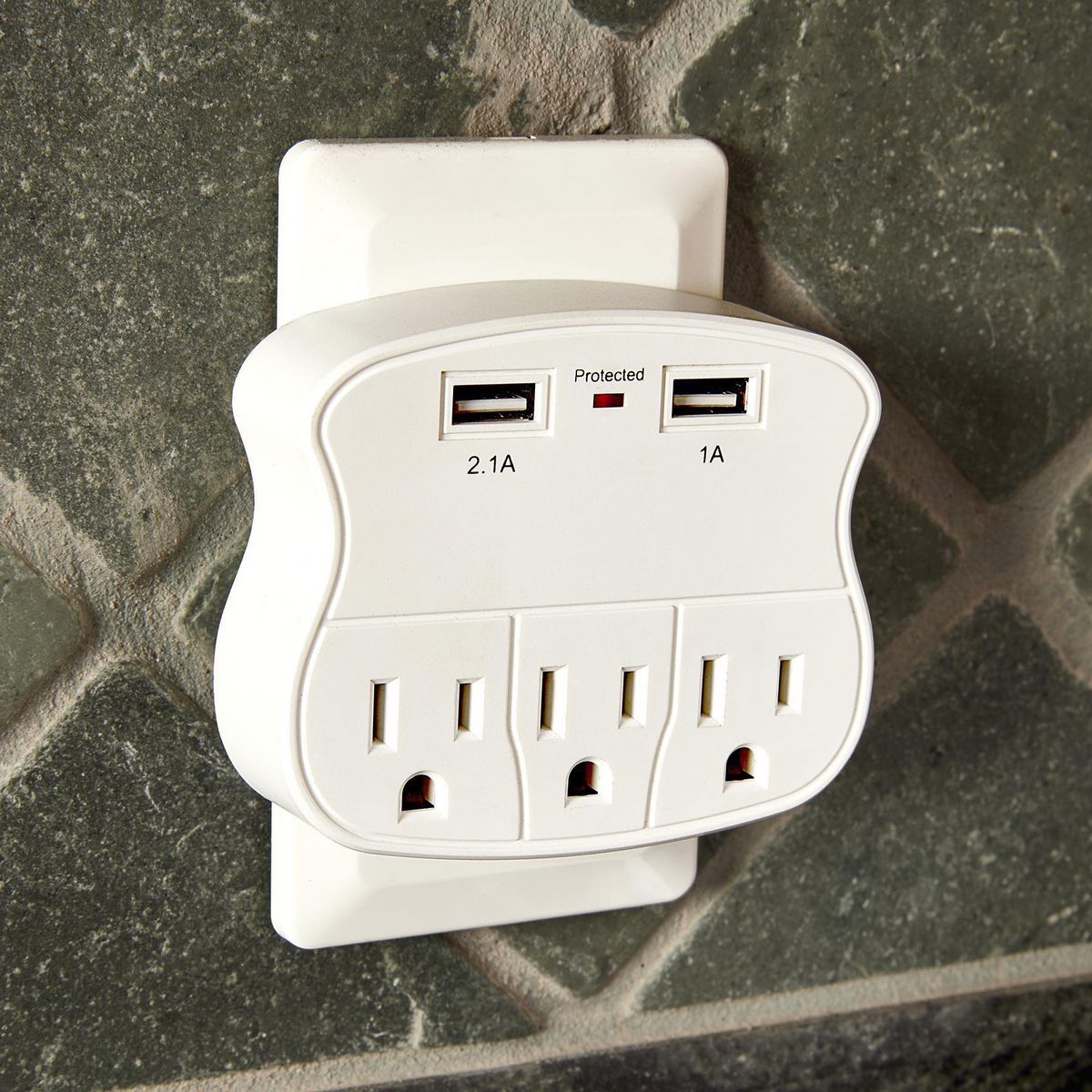 3-Outlet 2 USB Wall Adapter K981764