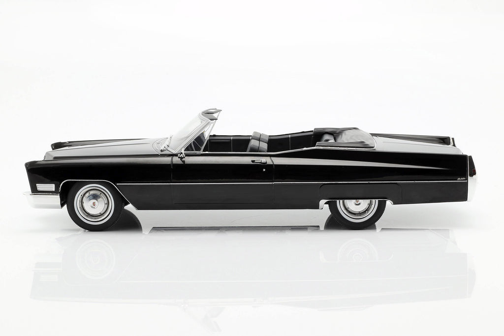 1/18 Cadillac DeVille Convertible 1967 U83057