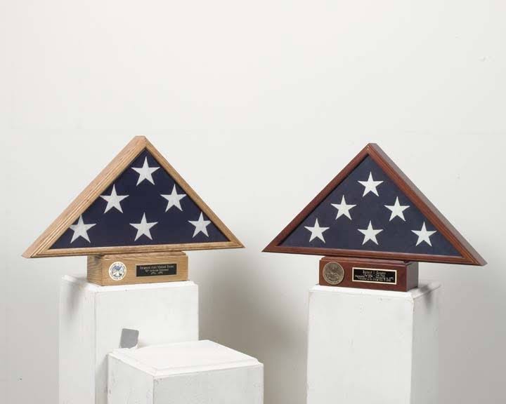 Flag and Pedestal Case M7986