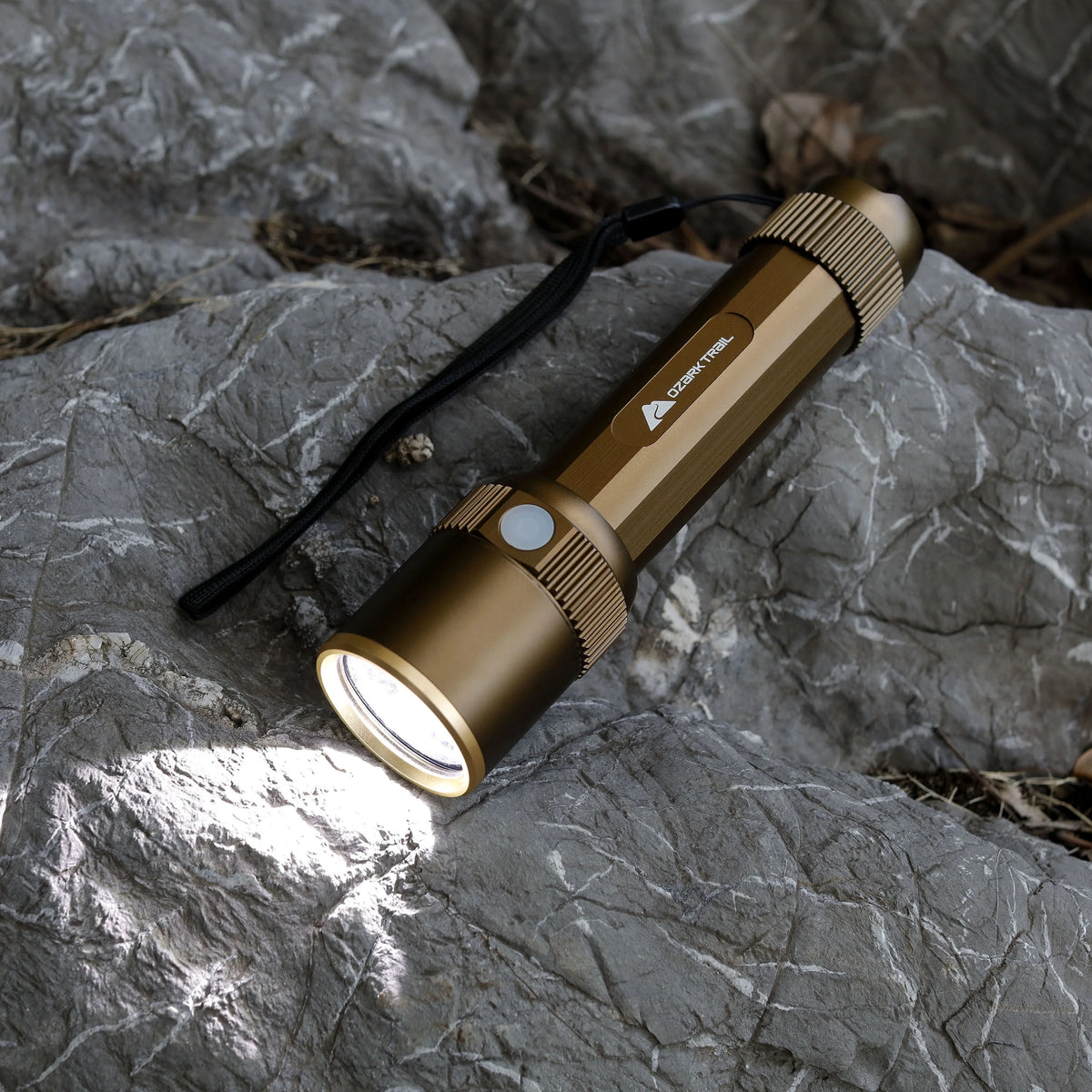 Rechargeable LED Flashlight with Power Bank and Hand Warmer, Green S944012