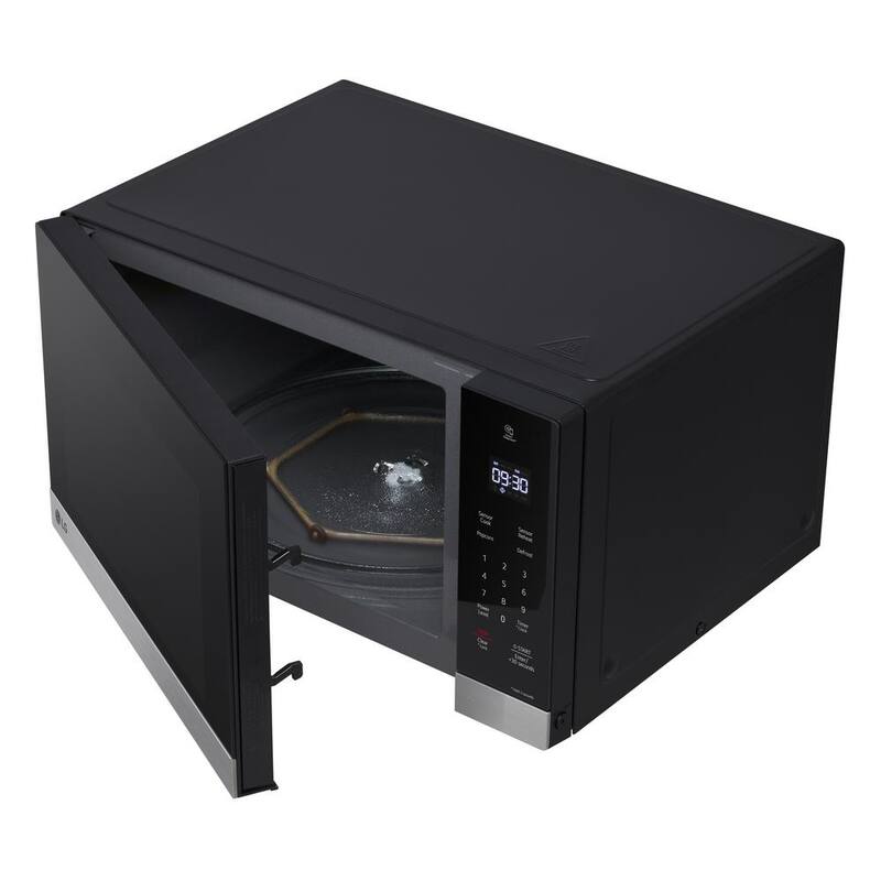 1.5 cu. ft. 1100-Watt Countertop Microwave in Stainless Steel Q979