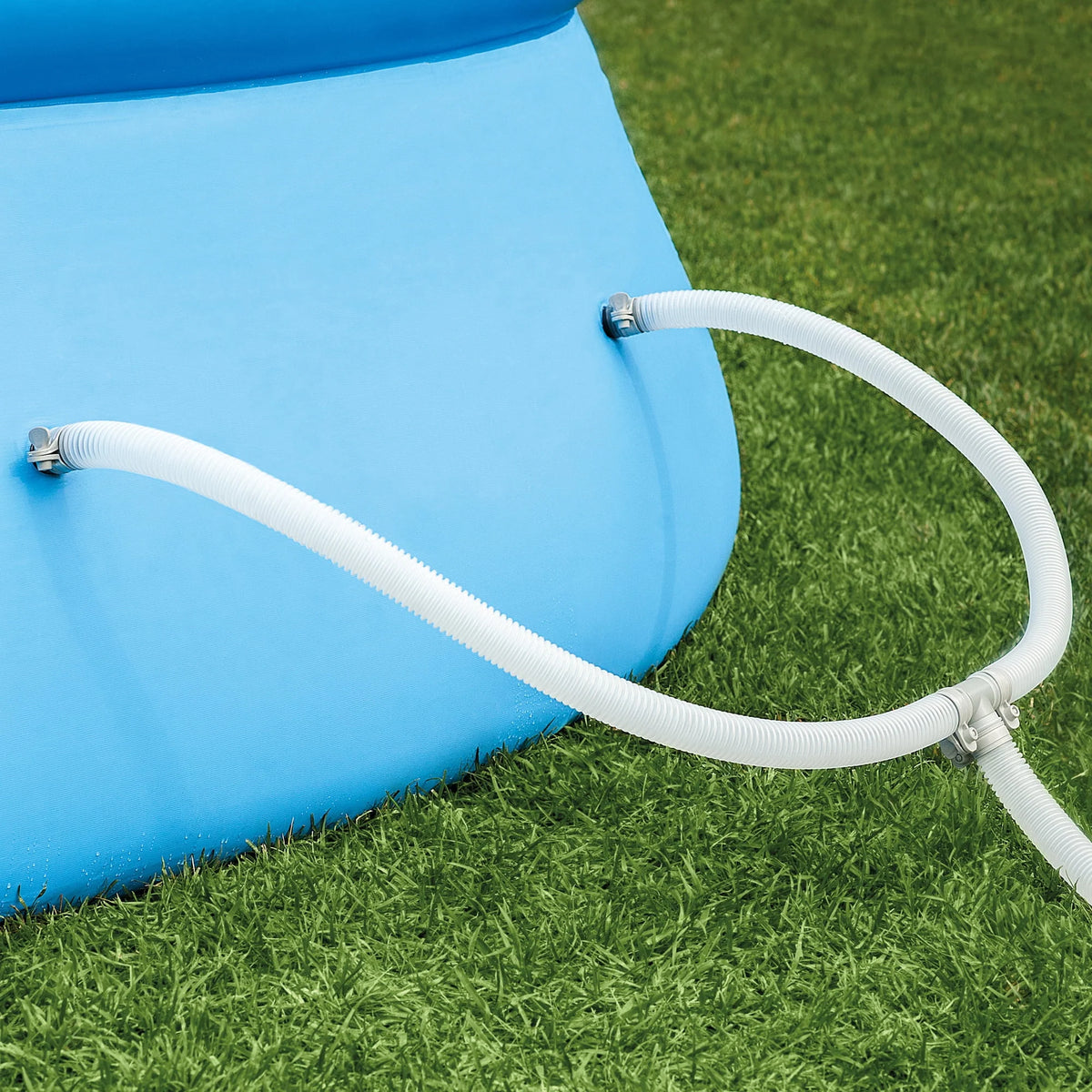12ft x 30in Inflatable Swimming Pool with Filter Pump K535157