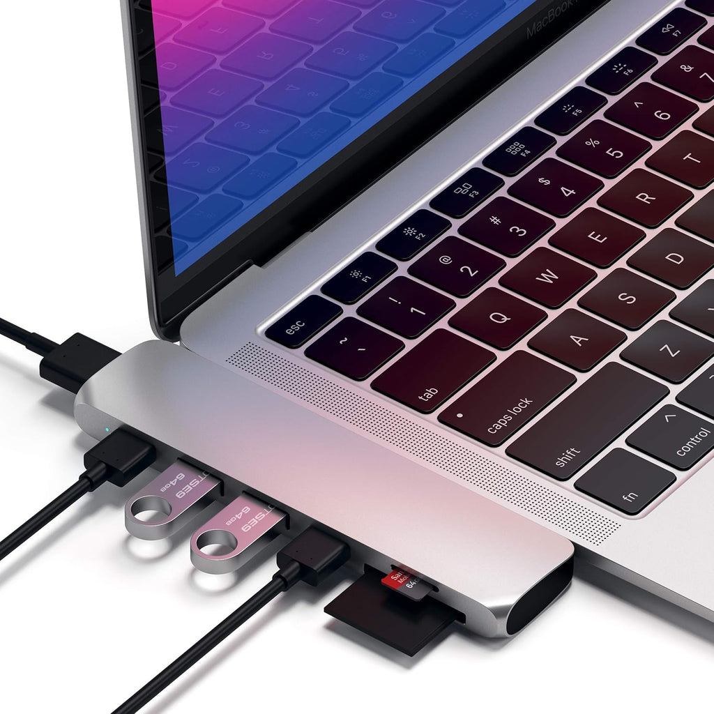 Aluminum Type-C Pro Hub Adapter with USB-C PD, 4K HDMI, SD Card Reader, USB 3.0 C3963
