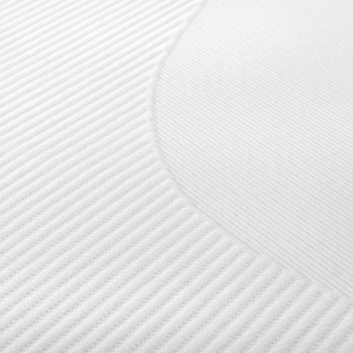 8 Comfort Memory Foam Mattress Queen F18476