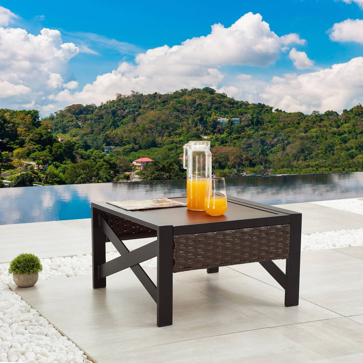 x Arm Patio Side Table H324160
