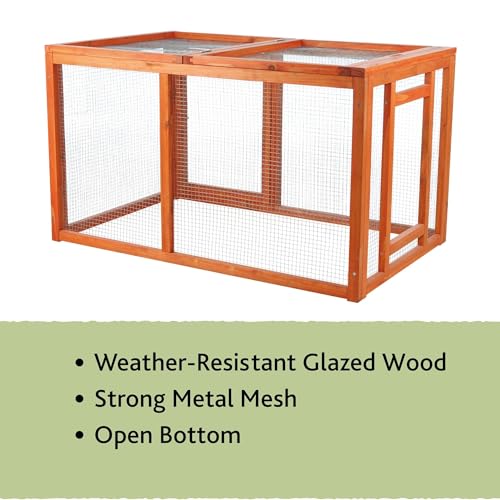 Chicken Outdoor Run with Mesh-Covered Top W50901