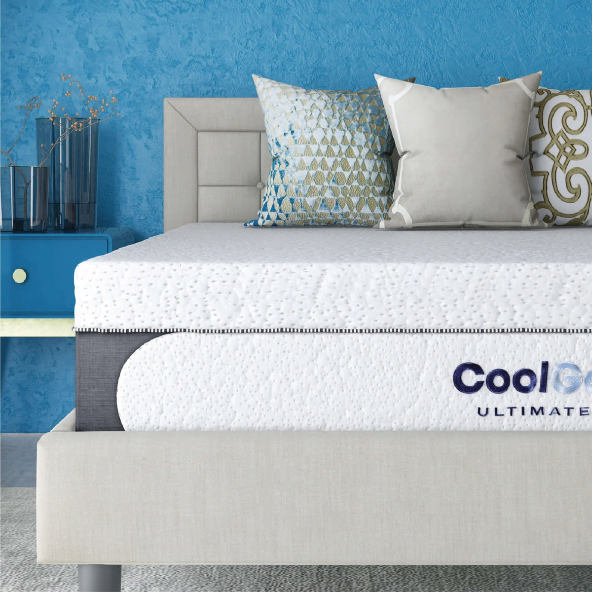 14 Gel Memory Foam Mattress with Pillow, Full V685