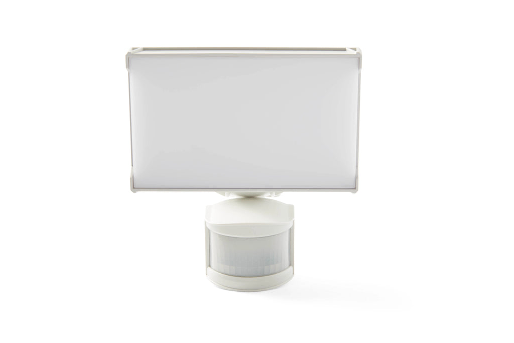 Solar Three Head LED Motion Sensing Security Flood Light, White, 2000 Lumen R640