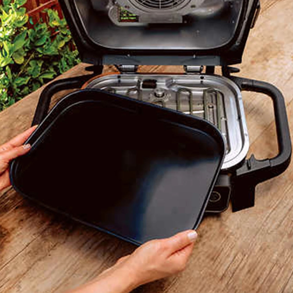 Restored 7-in-1 Outdoor Grill & Smoker and Air Fryer W663