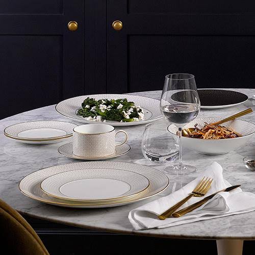 Two-Tier Cake Stand V698